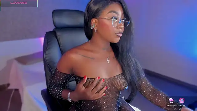 Snapshot of Kishalove_ chatting on 09.25.25 Kishalove  online show from 09.25.25