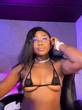 Snapshot of Kishalove_ chatting on 09.26.25 Kishalove  online show from 09.26.25
