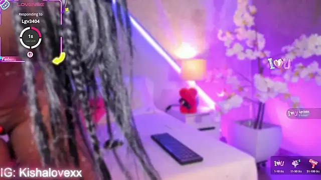 Kishalove  online show from 02.25.26