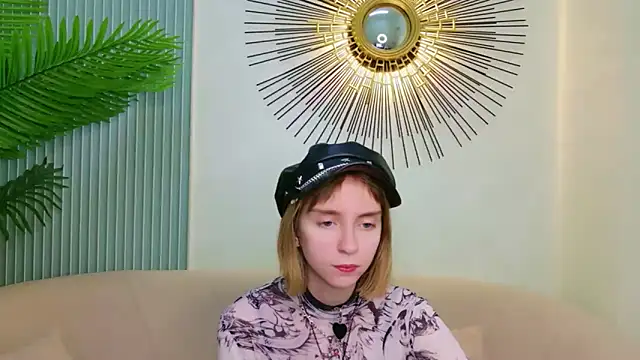 Beverly Gomes online show from 02.17.26