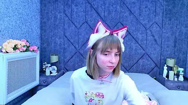 Beverly Gomes online show from 03.24.26