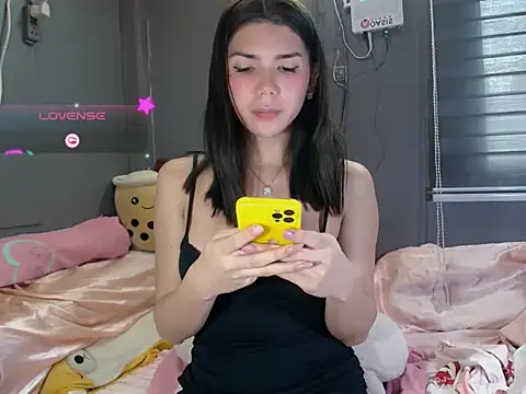 Snapshot of cocktulips chatting on 01.15.26 cocktulips online show from 01.15.26