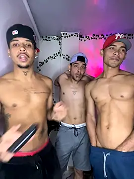 Owen Benkosky online show from 11.04.25