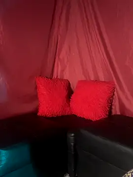 Dark chanel online show from 10.25.25