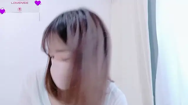 Snapshot of Mayu_o19o chatting on 05.13.26 Mayu o19o online show from 05.13.26