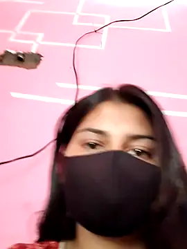 Snapshot of Janvi_Jaitly chatting on 05.08.26 Janvi Jaitly online show from 05.08.26
