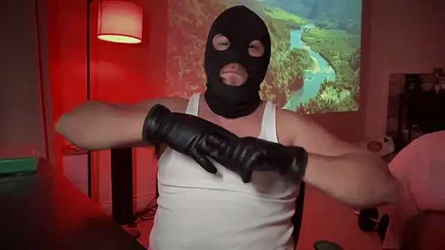 nagolraven online show from 10.20.25