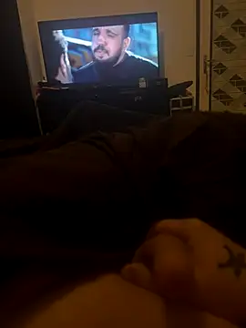 Snapshot of Badking9377 chatting on 11.21.25 Badking9377 online show from 11.21.25