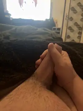 Snapshot of Badking9377 chatting on 11.28.25 Badking9377 online show from 11.28.25