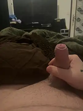 Snapshot of Badking9377 chatting on 12.17.25 Badking9377 online show from 12.17.25