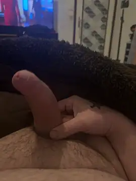 Snapshot of Badking9377 chatting on 04.05.26 Badking9377 online show from 04.05.26