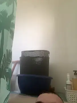 Snapshot of Badking9377 chatting on 04.06.26 Badking9377 online show from 04.06.26