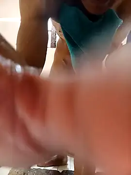 Snapshot of average_price chatting on 11.13.25 average price online show from 11.13.25