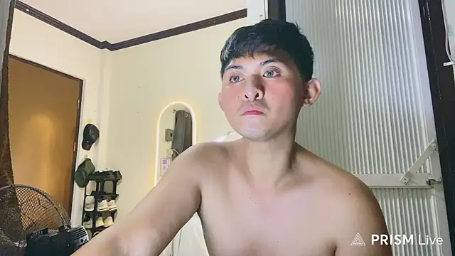 Snapshot of cuteipinoy chatting on 02.16.26 cuteipinoy online show from 02.16.26