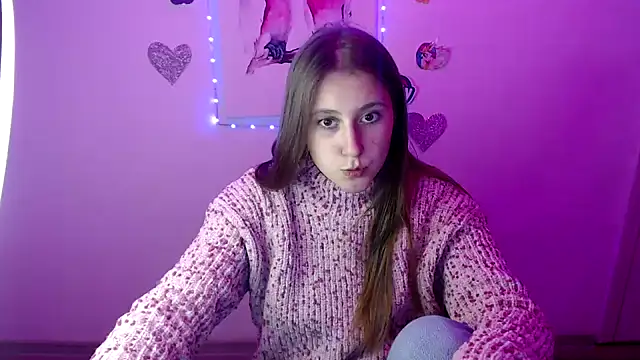 Snapshot of Milka_kamila chatting on 09.26.25 Milka kamila online show from 09.26.25