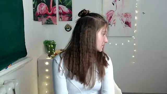 Snapshot of Milka_kamila chatting on 10.02.25 Milka kamila online show from 10.02.25