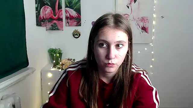 Snapshot of Milka_kamila chatting on 10.08.25 Milka kamila online show from 10.08.25