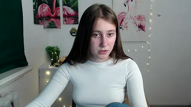 Snapshot of Milka_kamila chatting on 10.12.25 Milka kamila online show from 10.12.25