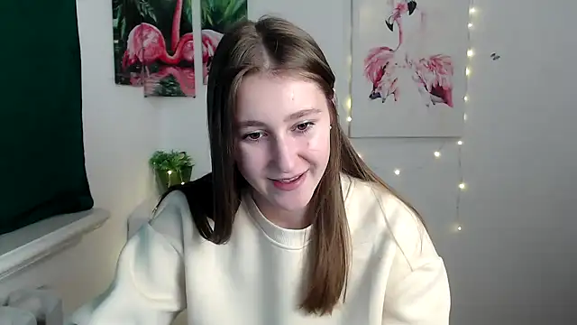 Snapshot of Milka_kamila chatting on 10.18.25 Milka kamila online show from 10.18.25