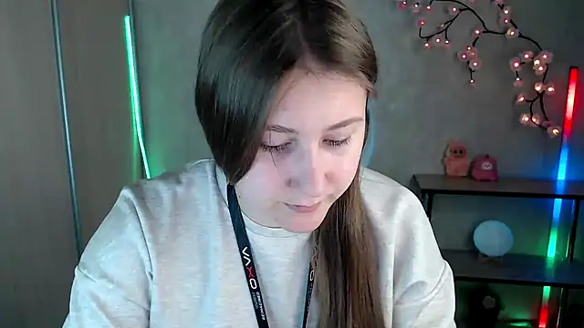 Snapshot of Milka_kamila chatting on 05.24.26 Milka kamila online show from 05.24.26