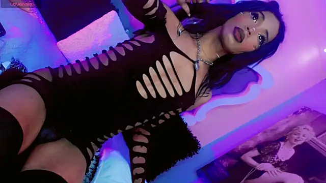 BabyAmatiis  online show from 09.15.25