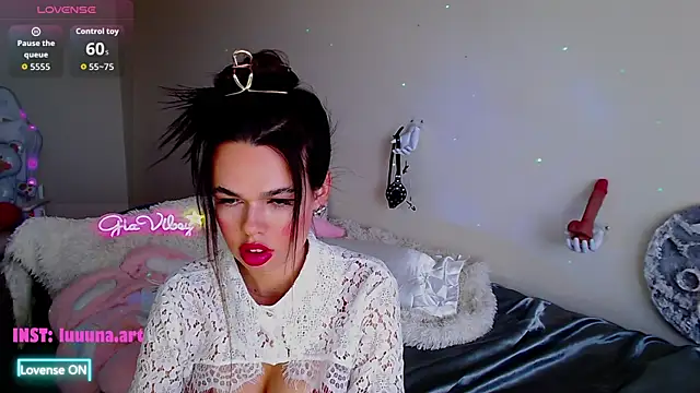 Snapshot of Gia_Vibey chatting on 05.28.26 Gia Vibey online show from 05.28.26