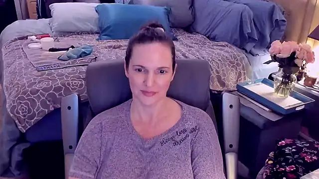 Snapshot of ninajaymes chatting on 01.24.25 ninajaymes online show from 01.24.25