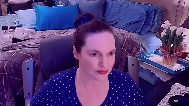 Snapshot of ninajaymes chatting on 02.08.25 ninajaymes online show from 02.08.25