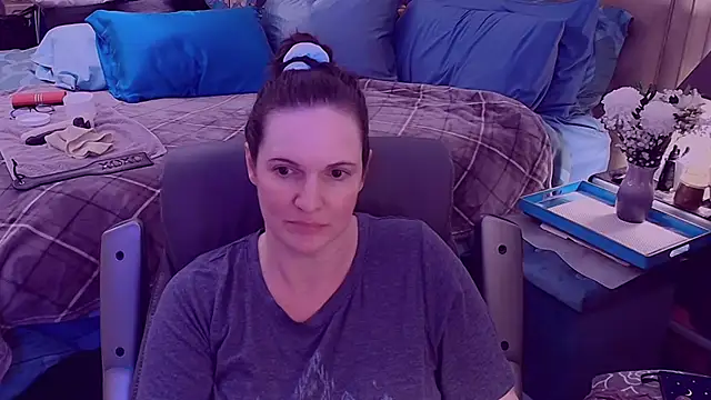 Snapshot of ninajaymes chatting on 02.18.25 ninajaymes online show from 02.18.25