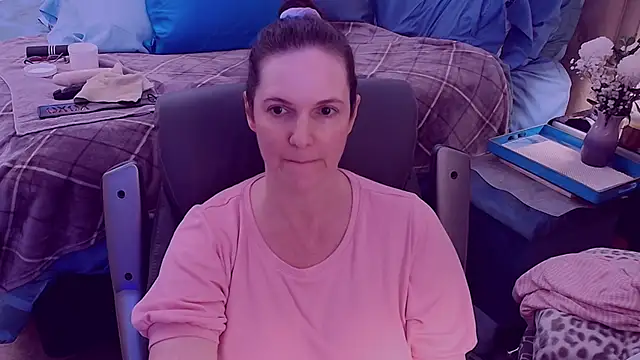 Snapshot of ninajaymes chatting on 03.02.25 ninajaymes online show from 03.02.25