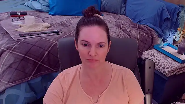 Snapshot of ninajaymes chatting on 10.13.25 ninajaymes online show from 10.13.25