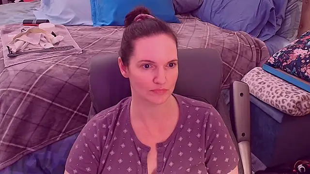 ninajaymes online show from 12.20.25