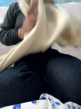 Snapshot of miss_moonikaa chatting on 01.17.26 miss moonikaa online show from 01.17.26