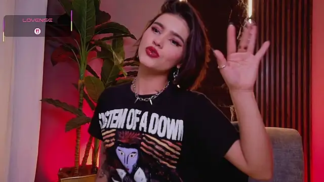 La Diabla 111  online show from 10.04.25