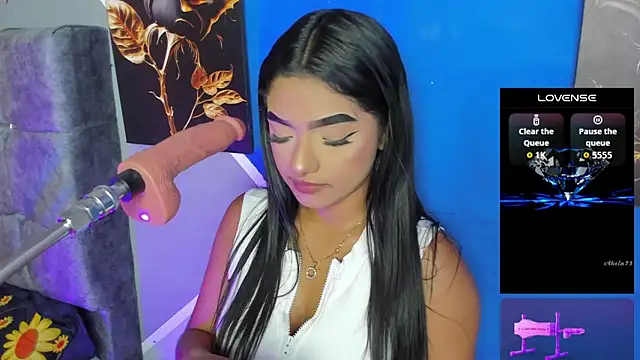 lau-hot online show from 02.20.26