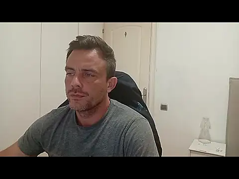 Captianamericablue online show from 10.14.25