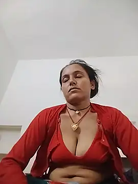 Snapshot of Sonam_shinde chatting on 06.19.26 Sonam shinde online show from 06.19.26