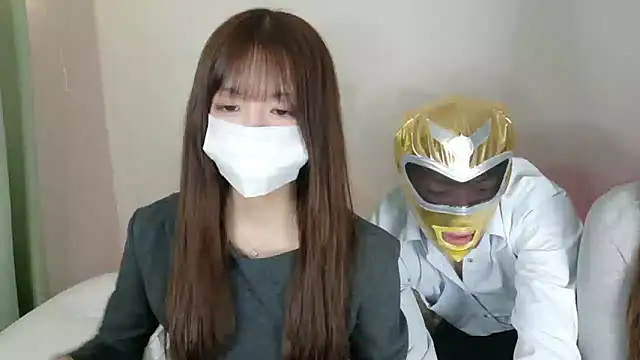 JDsakichan2 online show from 12.15.25