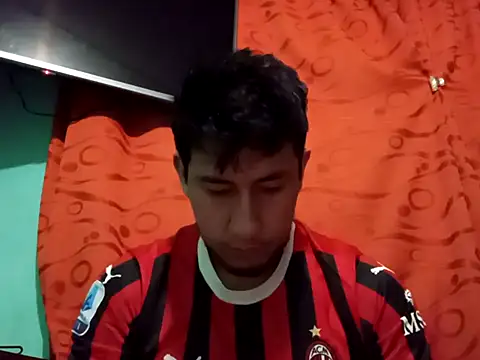 True Di online show from 10.05.25