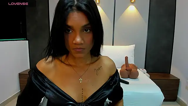 Snapshot of alanapark07 chatting on 09.15.25 alanapark07 online show from 09.15.25