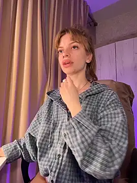 Snapshot of mari__papi chatting on 03.19.26 mari papi online show from 03.19.26