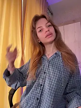 Snapshot of mari__papi chatting on 03.28.26 mari papi online show from 03.28.26