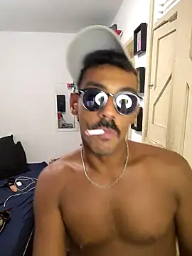 Snapshot of cajukarioca@xh chatting on 09.16.25 cajukariocaxh online show from 09.16.25