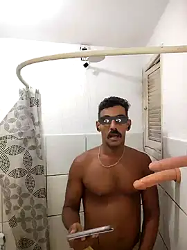 Snapshot of cajukarioca@xh chatting on 09.29.25 cajukariocaxh online show from 09.29.25