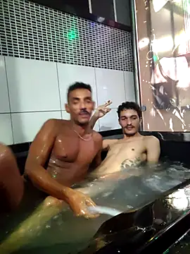 Snapshot of cajukarioca@xh chatting on 10.14.25 cajukariocaxh online show from 10.14.25