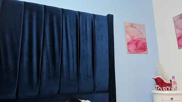 Snapshot of MarianRosse chatting on 02.07.26 MarianRosse online show from 02.07.26