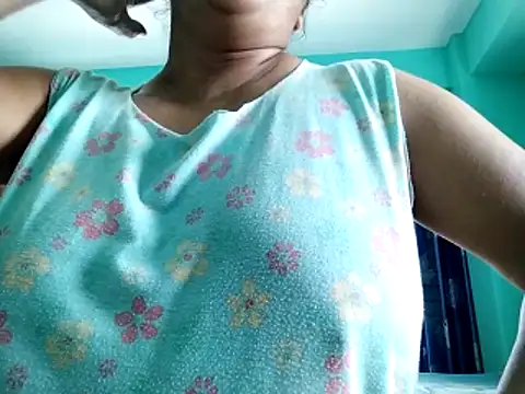 Snapshot of your-shapna chatting on 04.25.26 your-shapna online show from 04.25.26