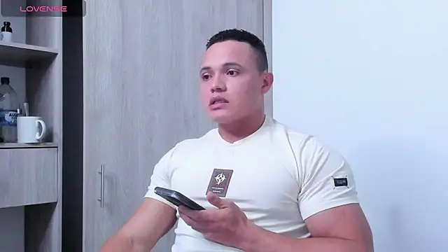 KingLevi01 online show from 10.22.25