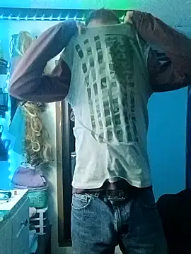 Snapshot of Mrluckstick chatting on 11.28.25 Mrluckstick online show from 11.28.25