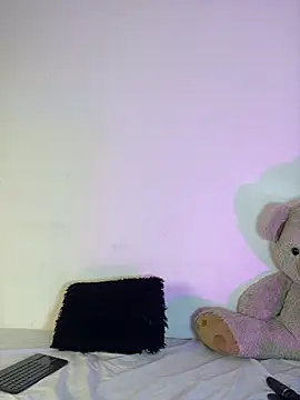 Snapshot of Charlottediolet chatting on 02.24.26 Charlottediolet online show from 02.24.26